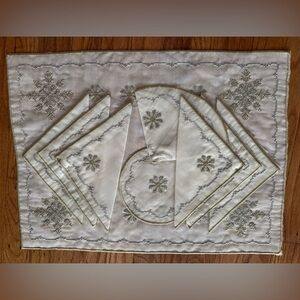 Moroccan traditional embroidered tray cover, 6 napkins and teapot accessories